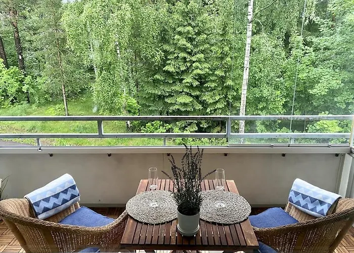 公寓 2 Bedroom W/ Balcony, Wifi, Parking